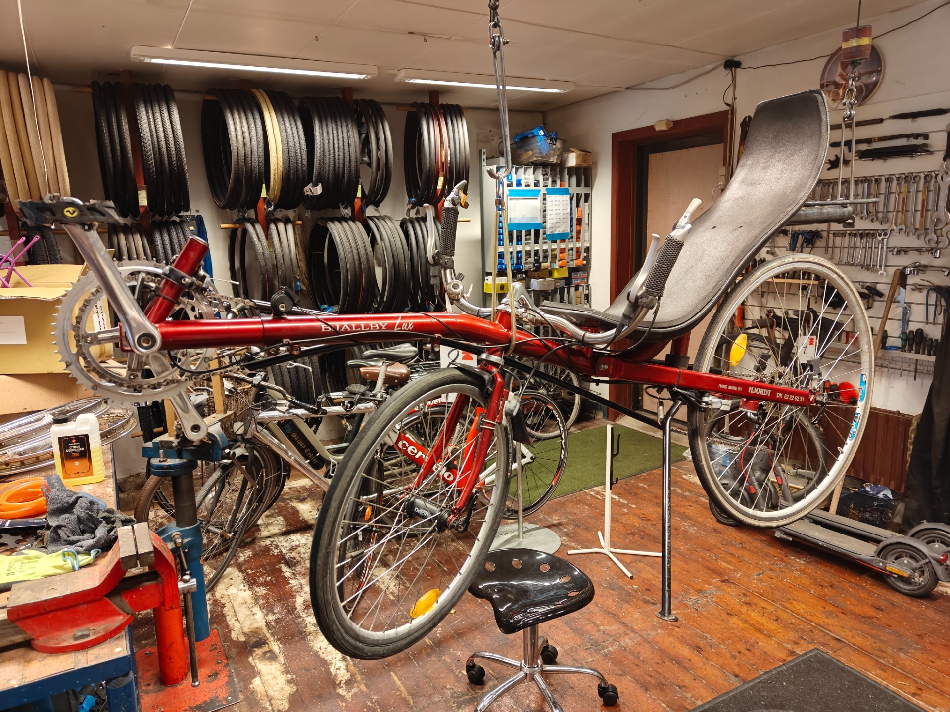 Liggecykel til service